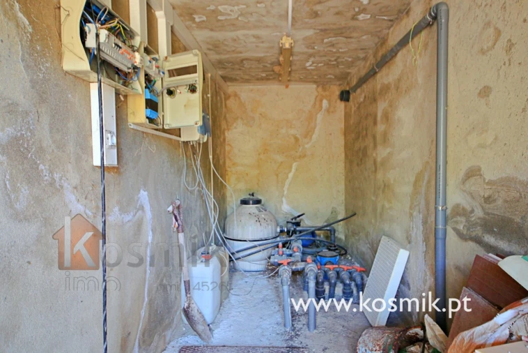 Moradia T8 para Venda em Bucelas Foto 40