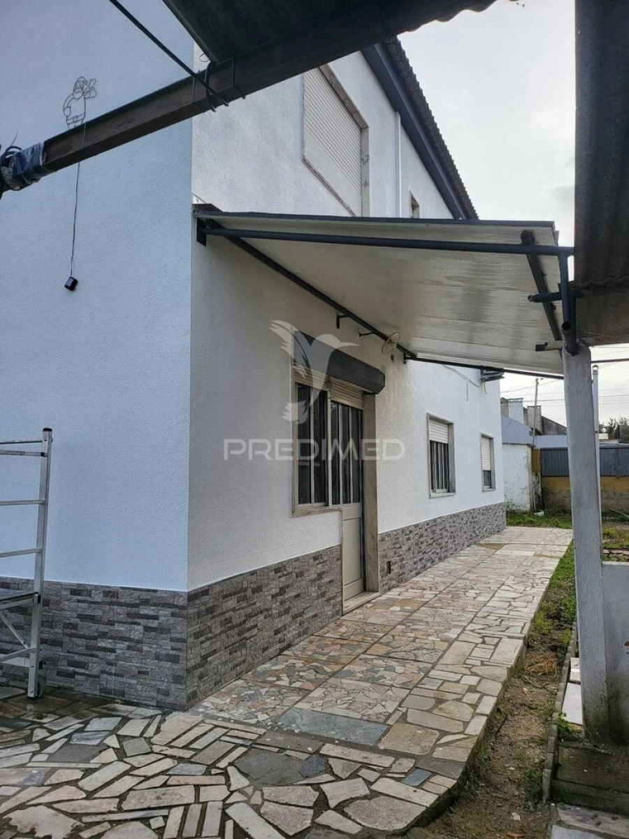 Moradia T4 para Venda em Alhos Vedros Foto 3