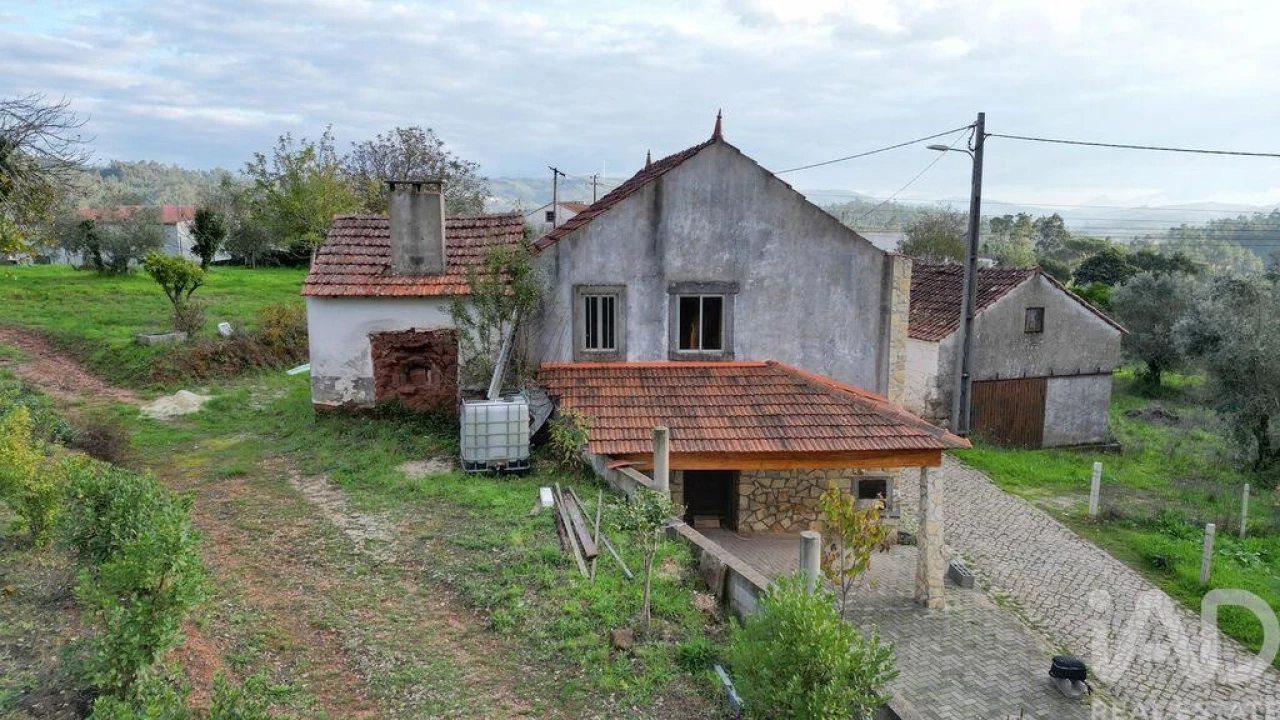 Moradia T3 para Venda em Maçãs de D. Maria Foto 31