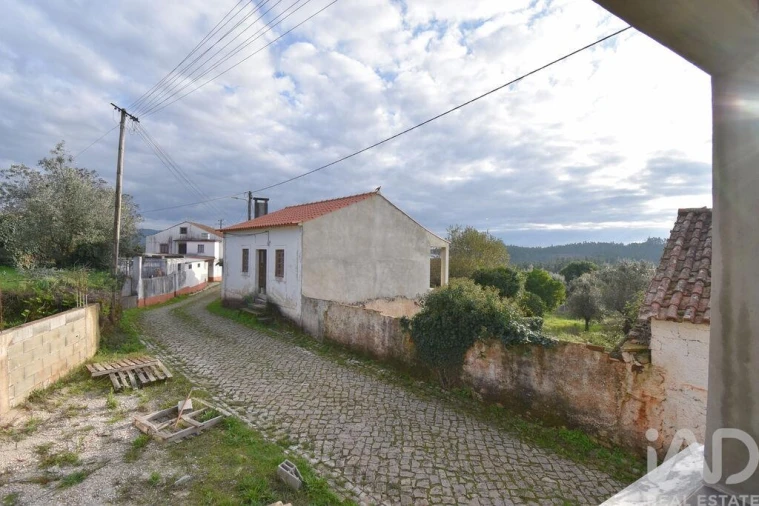 Moradia T3 para Venda em Maçãs de D. Maria Foto 9