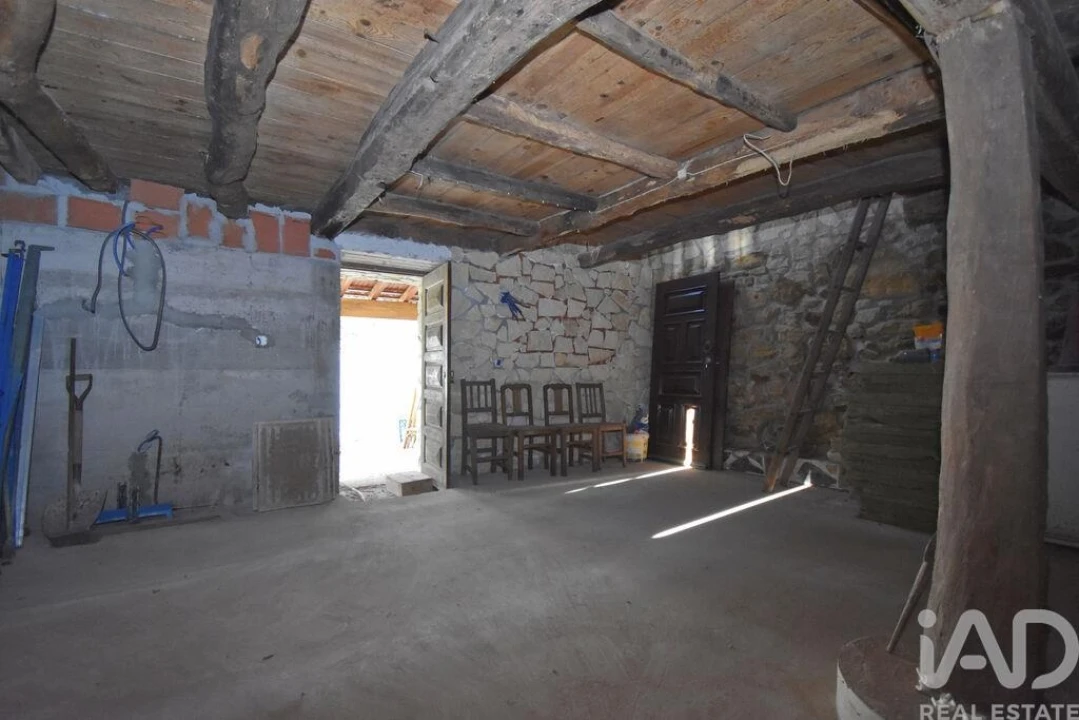 Moradia T3 para Venda em Maçãs de D. Maria Foto 28