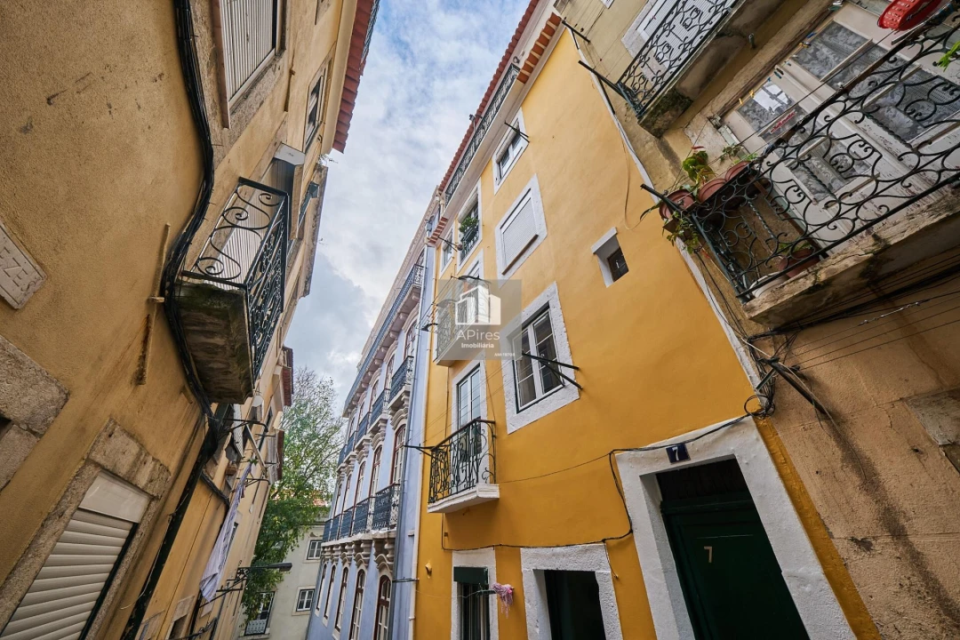 Apartamento T2 para Venda em Arroios Foto 2