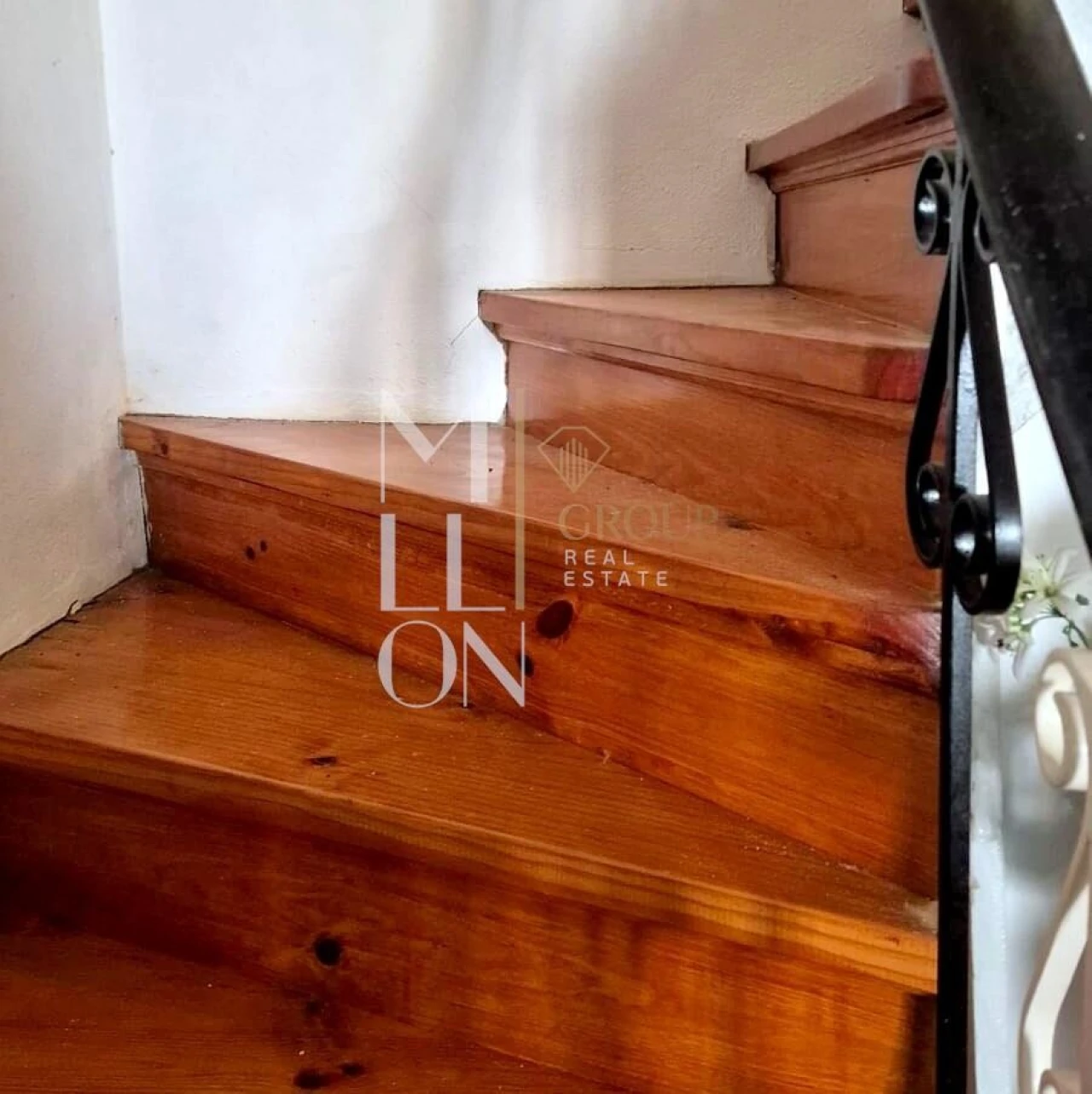 Moradia T3 para Venda em Santiago Maior Foto 6