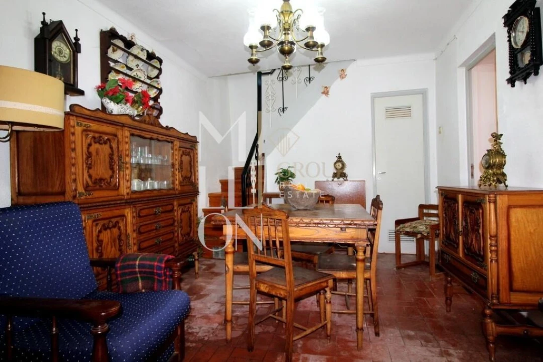 Moradia T3 para Venda em Santiago Maior Foto 4