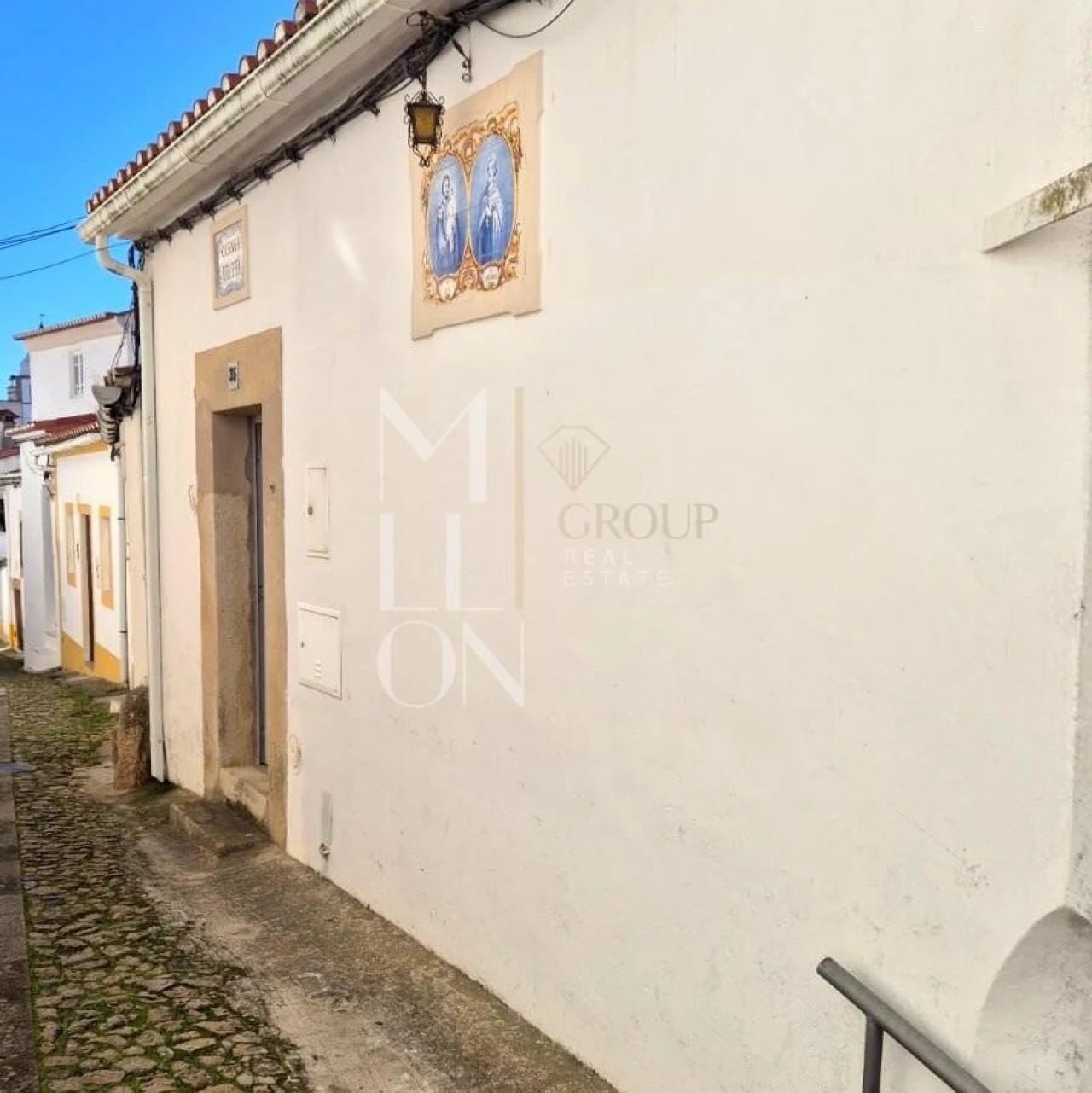 Moradia T3 para Venda em Santiago Maior Foto 2