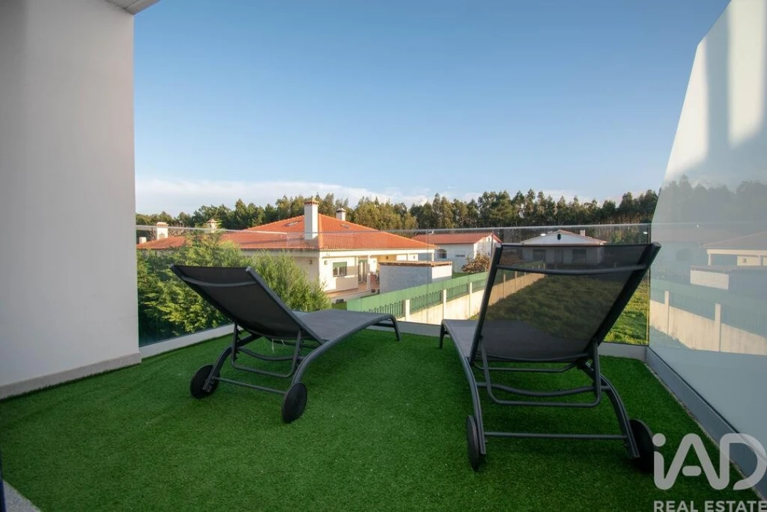 Apartamento T3 para Venda em Marinha Grande Foto 14