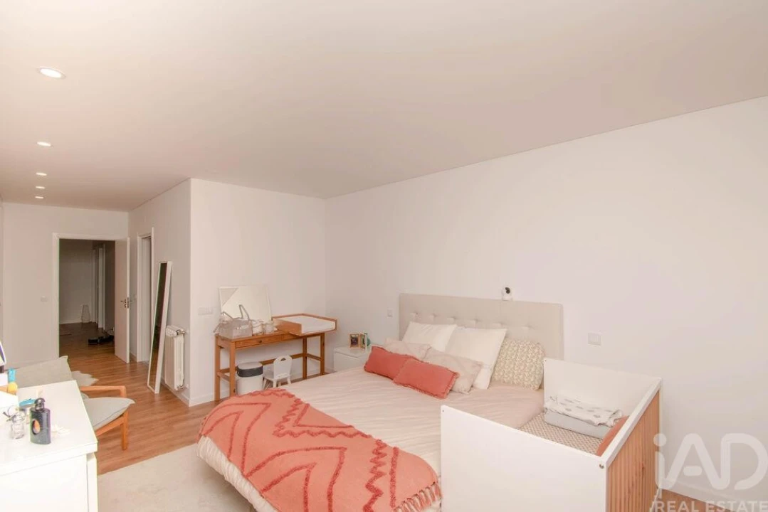 Apartamento T3 para Venda em Marinha Grande Foto 13