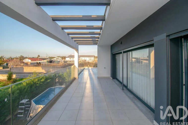 Apartamento T3 para Venda em Marinha Grande Foto 27