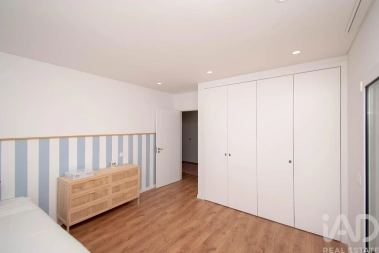 Apartamento T3 para Venda em Marinha Grande Foto 24