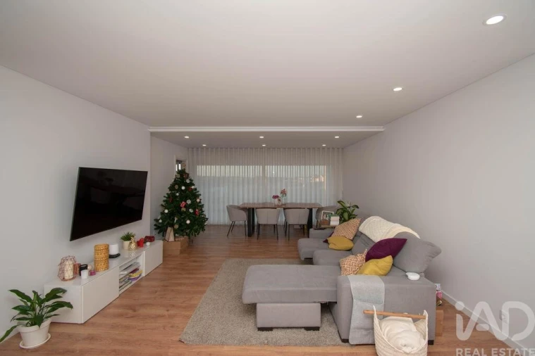 Apartamento T3 para Venda em Marinha Grande Foto 5