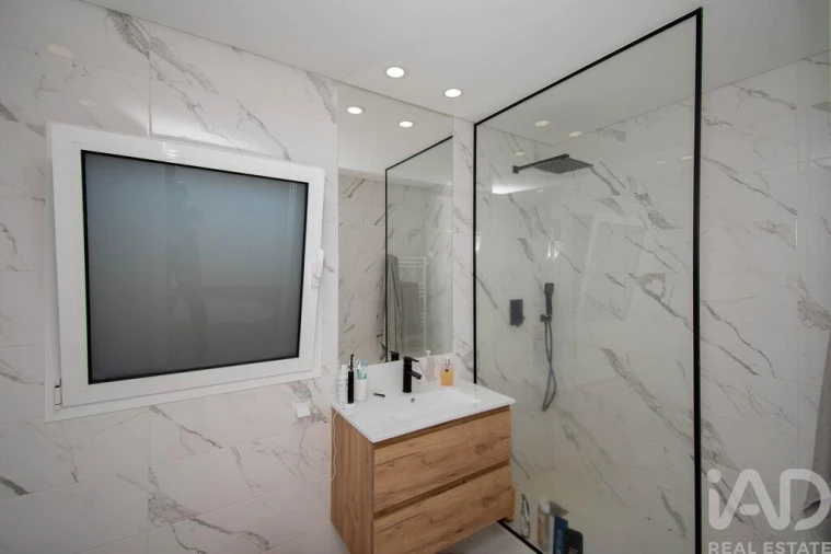 Apartamento T3 para Venda em Marinha Grande Foto 17