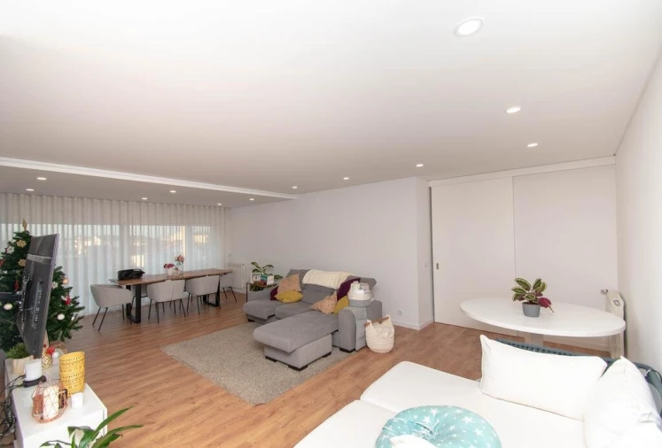 Apartamento T3 para Venda em Marinha Grande Foto 8