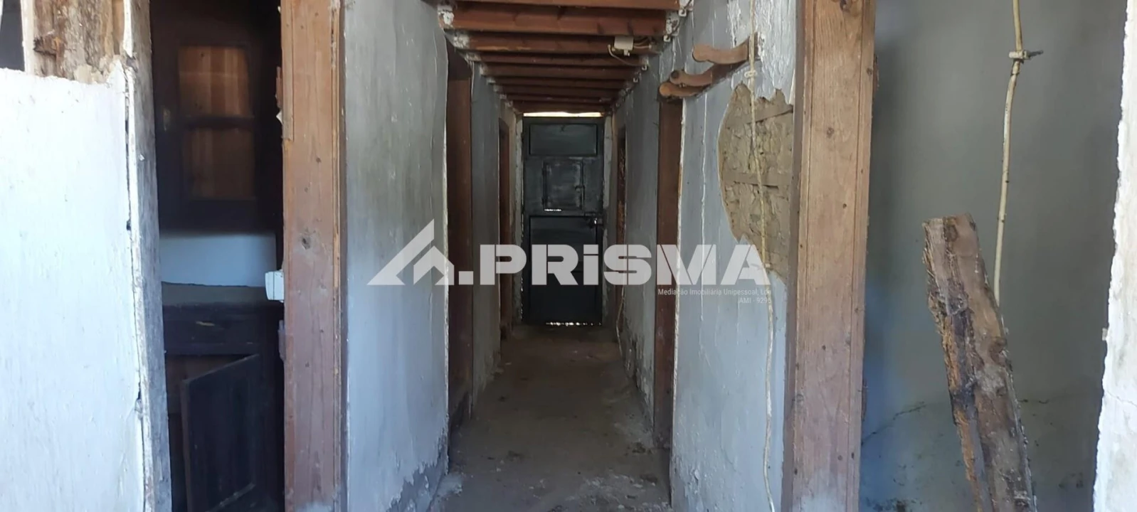 Moradia T3 para Venda em Fratel Foto 8