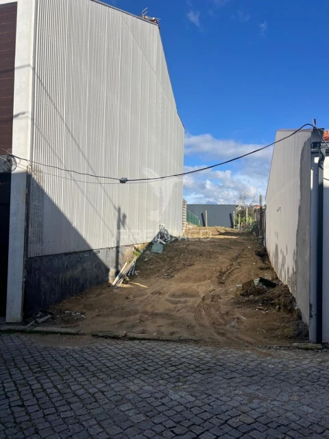 Terreno para Venda em Real, Dume e Semelhe