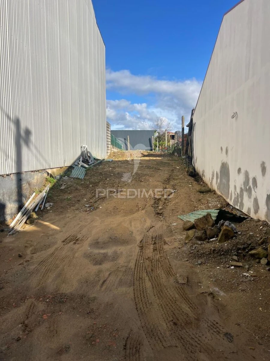 Terreno para Venda em Real, Dume e Semelhe Foto 4