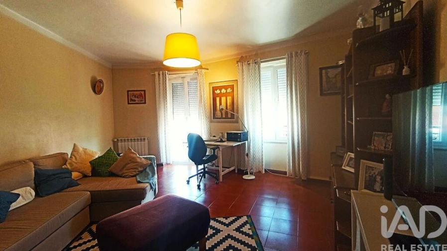Apartamento T5 para Venda em Valado dos Frades Foto 25