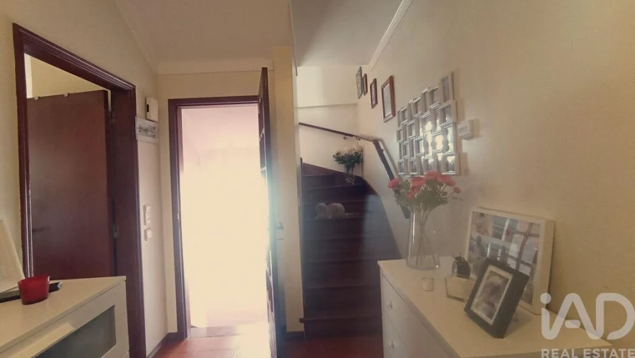 Apartamento T5 para Venda em Valado dos Frades Foto 5