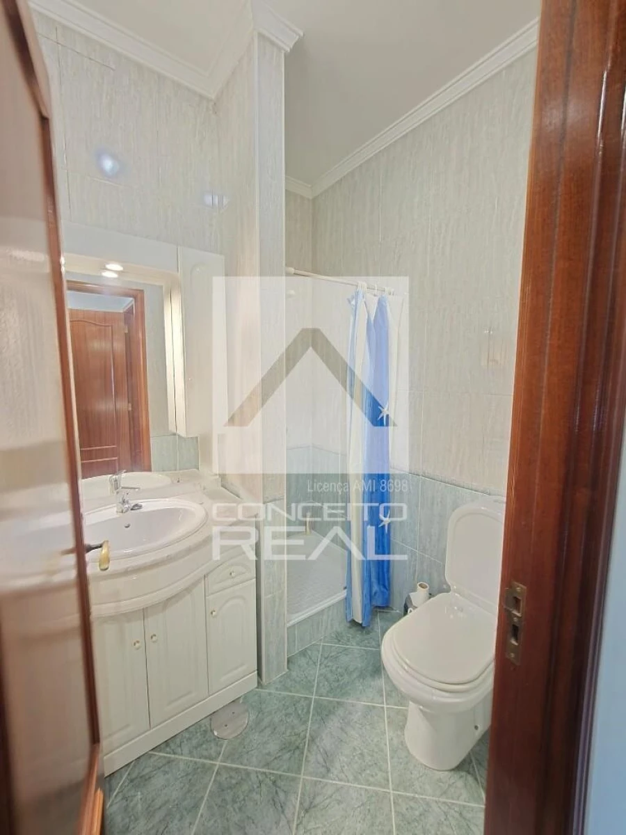 Apartamento T2 para Arrendamento em Aguas Santas Foto 8