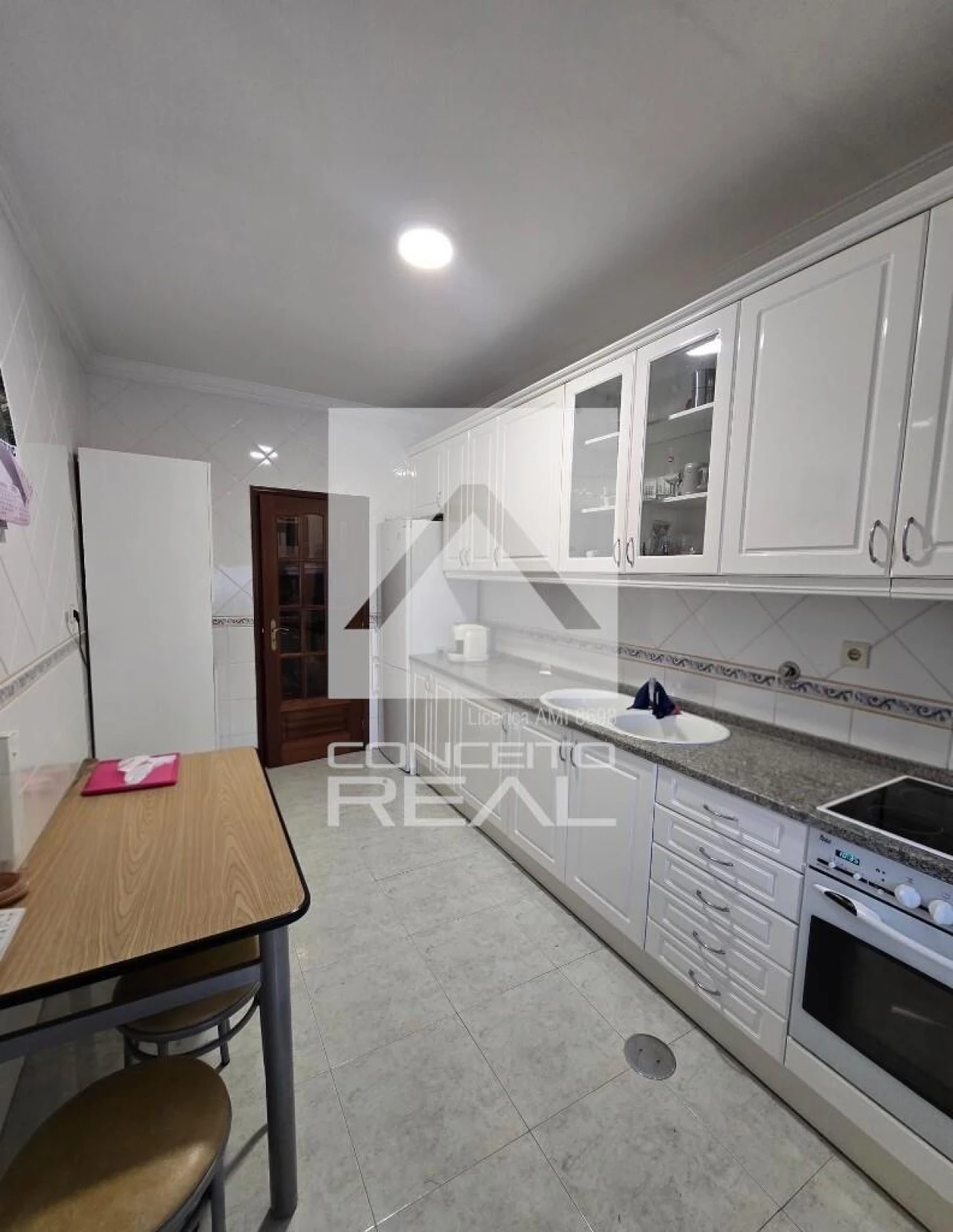 Apartamento T2 para Arrendamento em Aguas Santas Foto 12