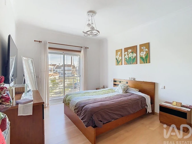 Moradia T4 para Venda em Vieira de Leiria Foto 27