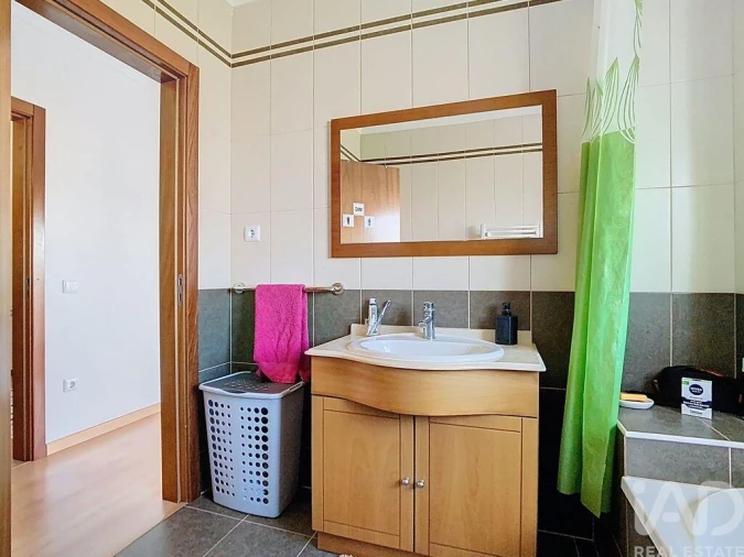 Moradia T4 para Venda em Vieira de Leiria Foto 22