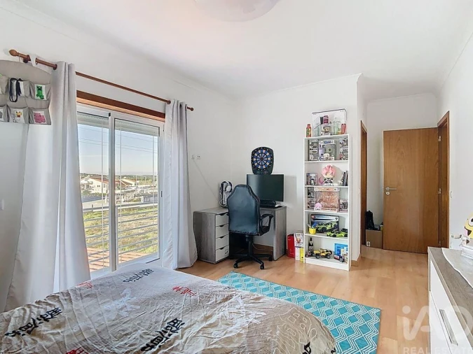 Moradia T4 para Venda em Vieira de Leiria Foto 30