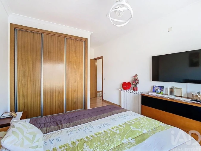 Moradia T4 para Venda em Vieira de Leiria Foto 28