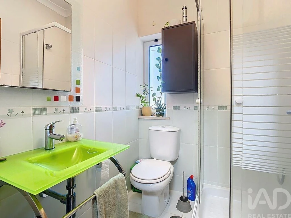 Moradia T4 para Venda em Vieira de Leiria Foto 11