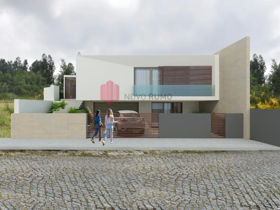 Terreno para Venda em Castêlo da Maia Foto 2