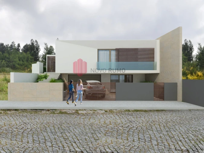 Terreno para Venda em Castêlo da Maia Foto 2