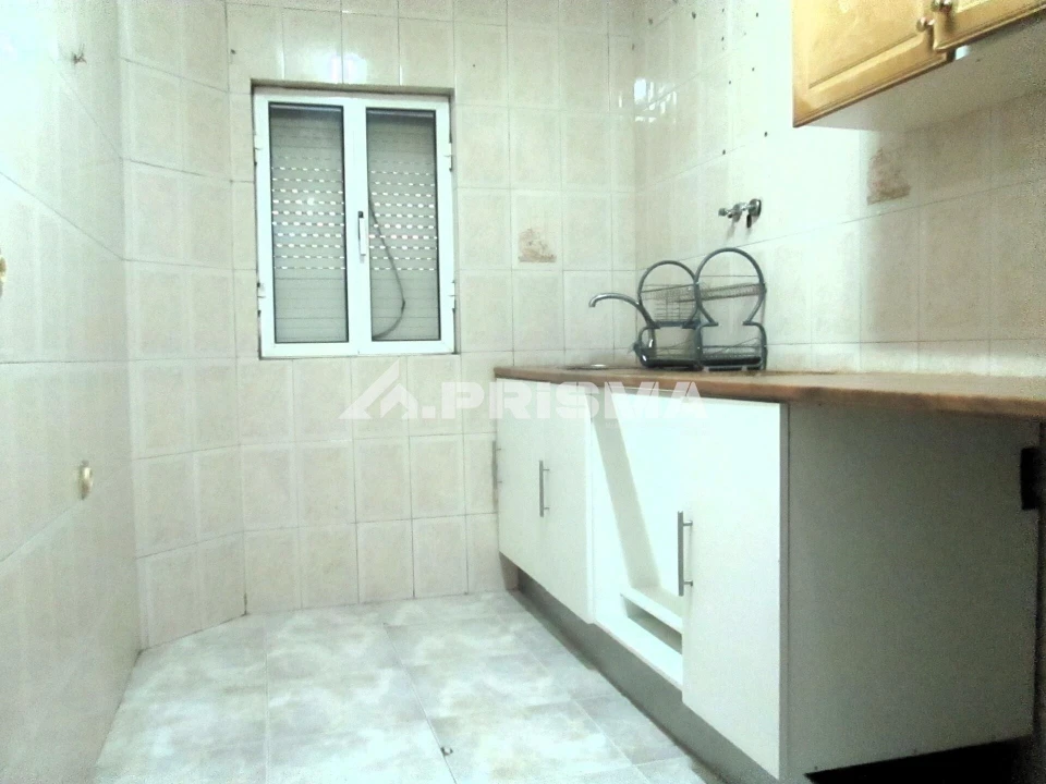 Apartamento T3 para Venda em Covilhã e Canhoso Foto 1