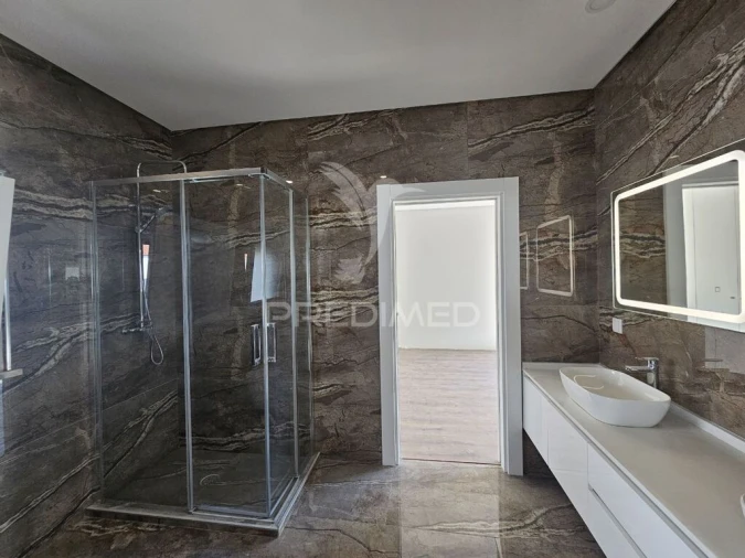 Moradia T5 para Venda em Azeitão (São Lourenço e São Simão) Foto 20