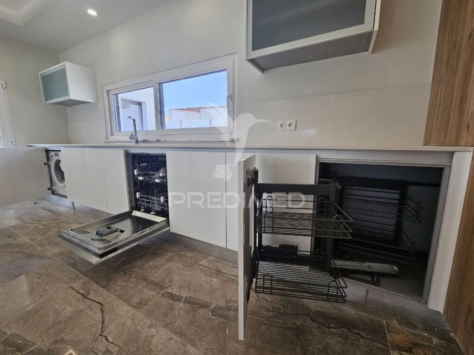 Moradia T5 para Venda em Azeitão (São Lourenço e São Simão) Foto 11