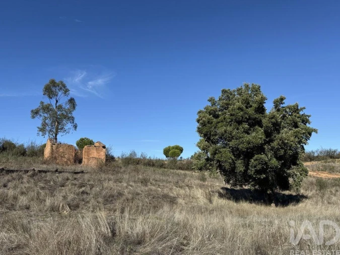 Moradia T1 para Venda em Amieira e Alqueva Foto 1