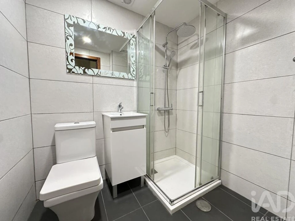 Apartamento T3 para Venda em Arcozelo Foto 9