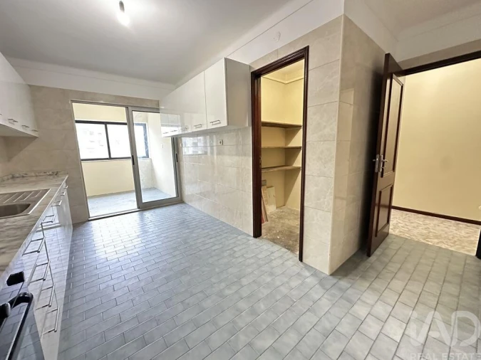 Apartamento T3 para Venda em Arcozelo Foto 30