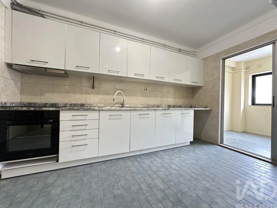 Apartamento T3 para Venda em Arcozelo Foto 26