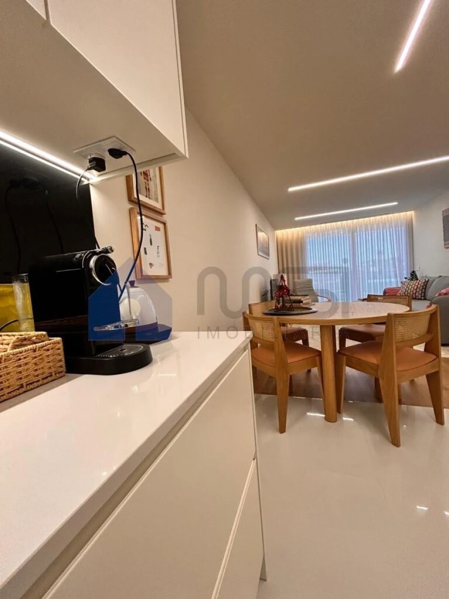 Apartamento T1 para Arrendamento em Madalena Foto 5