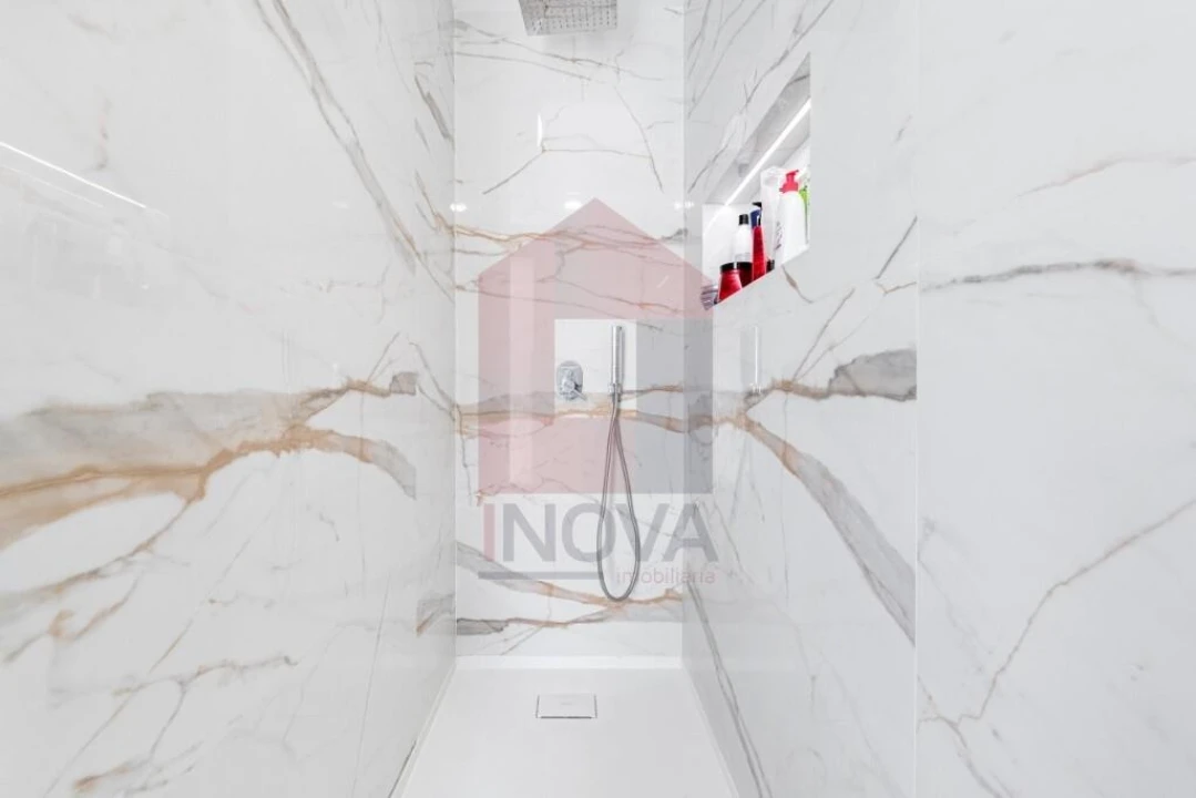 Moradia T3 para Venda em Escariz (São Mamede) e Escariz (São Martinho) Foto 16