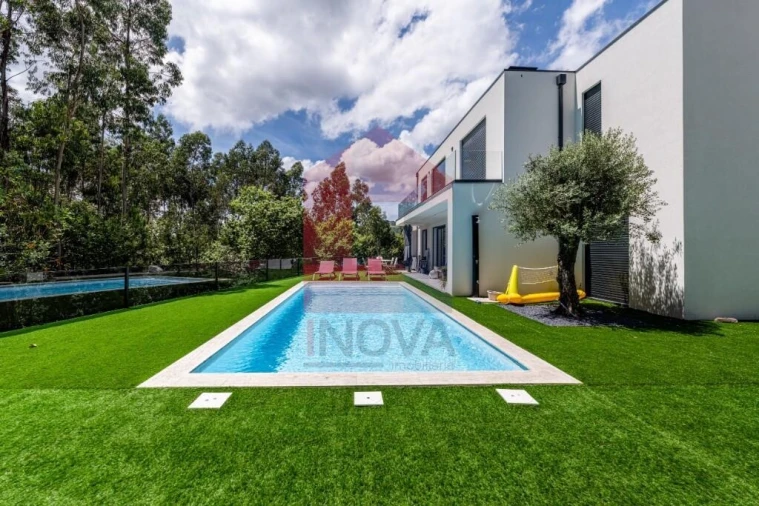 Moradia T3 para Venda em Escariz (São Mamede) e Escariz (São Martinho) Foto 25