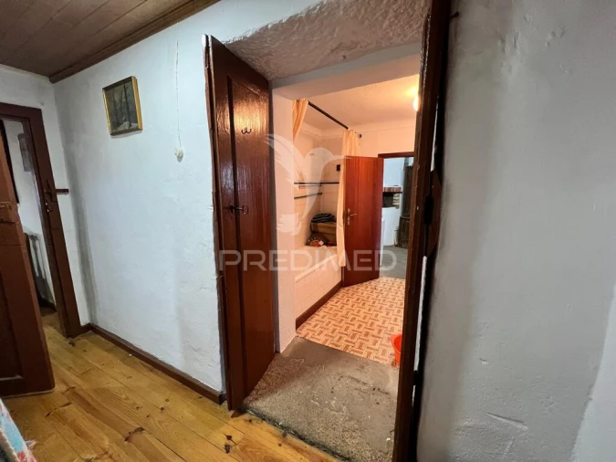 Moradia T6 para Venda em Candoso e Carvalho de Egas Foto 10