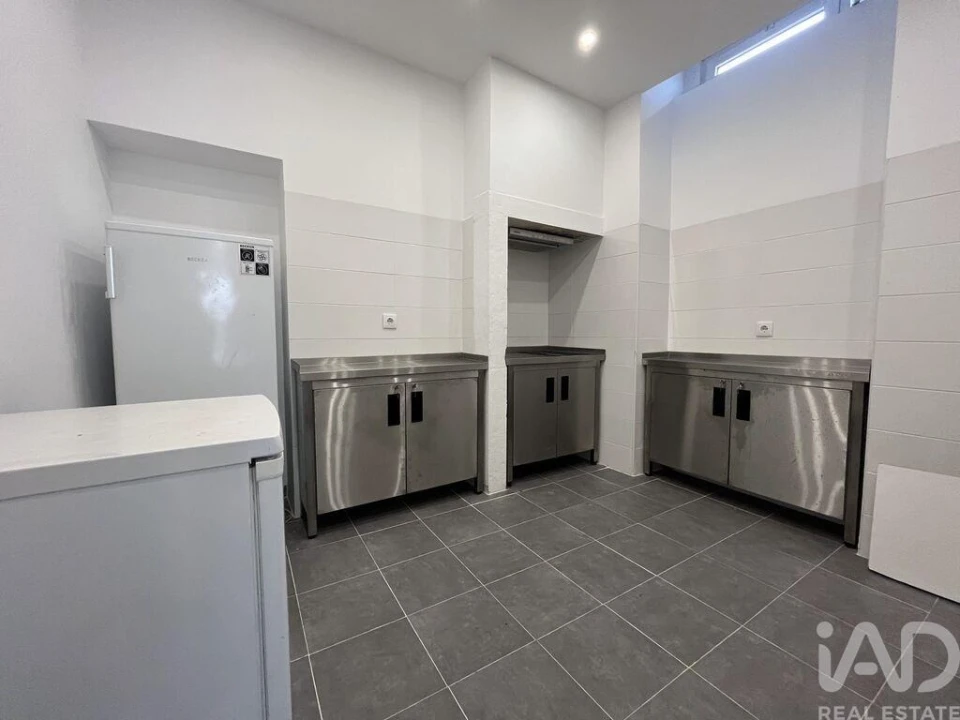 Prédio para Venda em São João das Lampas e Terrugem Foto 27