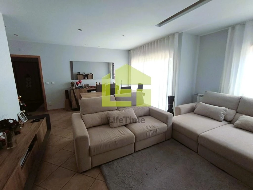 Apartamento T3 para Venda em Sebal e Belide Foto 3