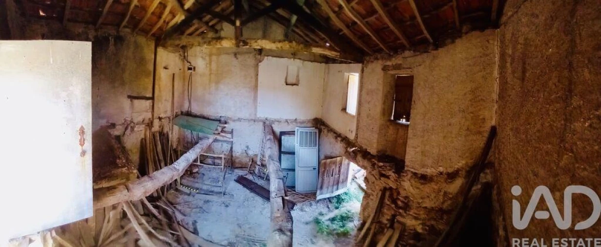 Moradia T5 para Venda em São Miguel, Santa Eufémia e Rabaçal Foto 12