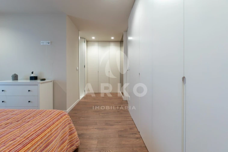 Moradia T3 para Venda em Campo e Sobrado Foto 19