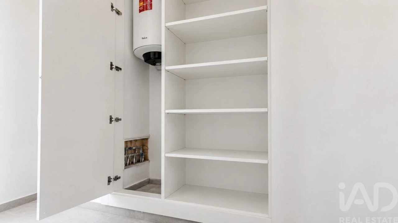 Apartamento T3 para Venda em São Brás de Alportel Foto 17