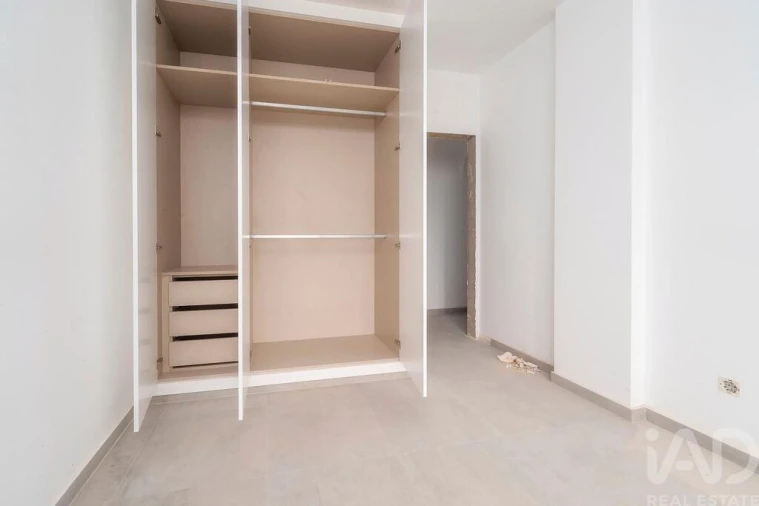 Apartamento T3 para Venda em São Brás de Alportel Foto 19