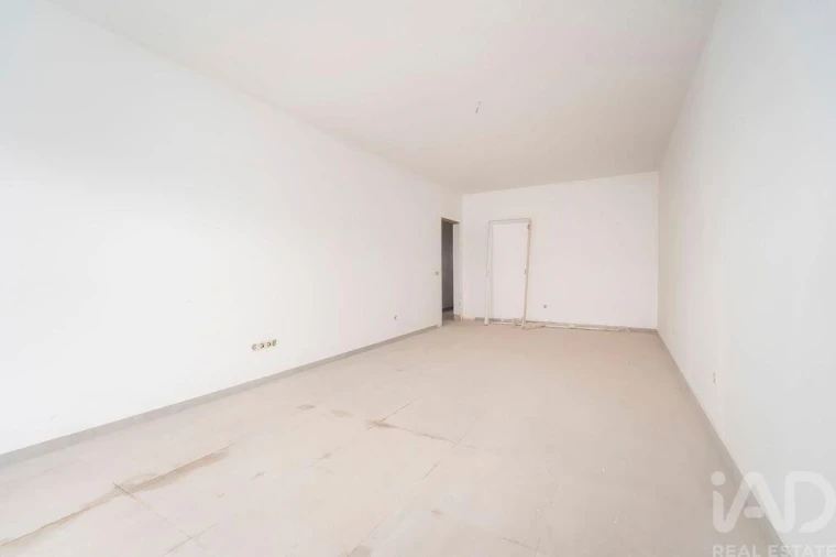 Apartamento T3 para Venda em São Brás de Alportel Foto 3