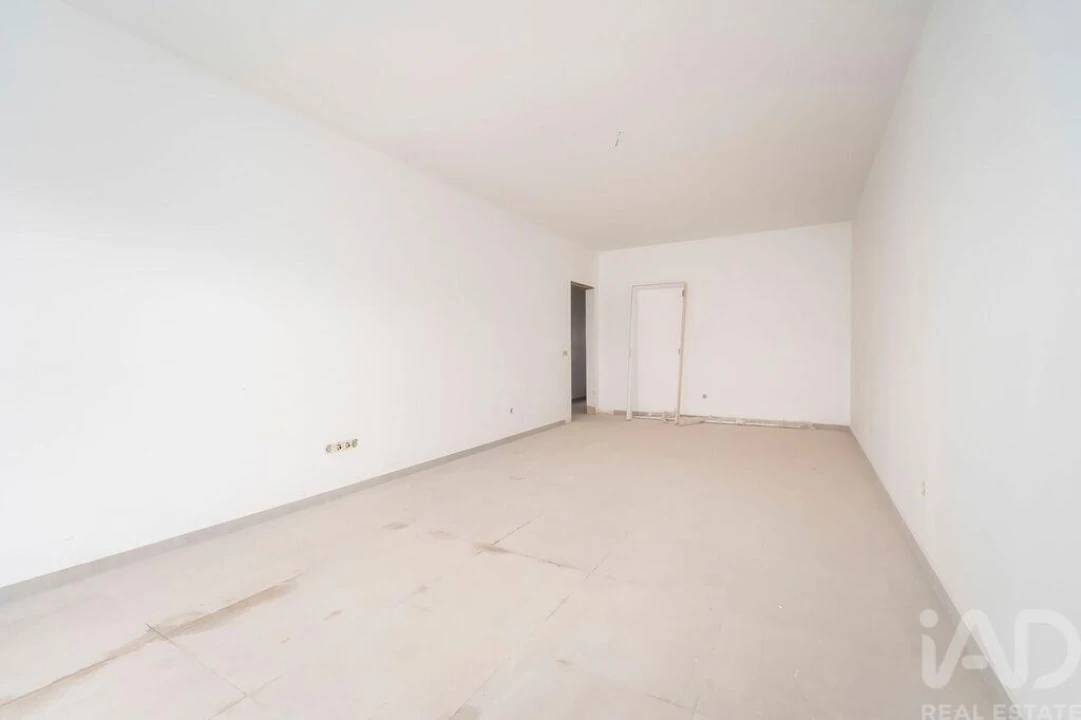 Apartamento T3 para Venda em São Brás de Alportel Foto 3