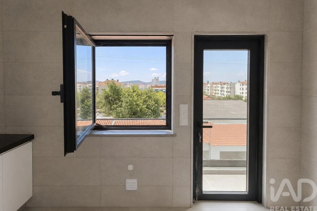 Apartamento T3 para Venda em São Brás de Alportel Foto 13